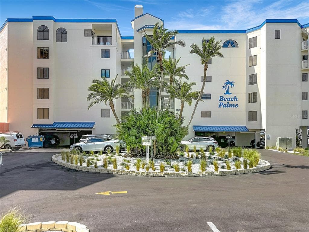 18450 GULF BOULEVARD 401 photo 1