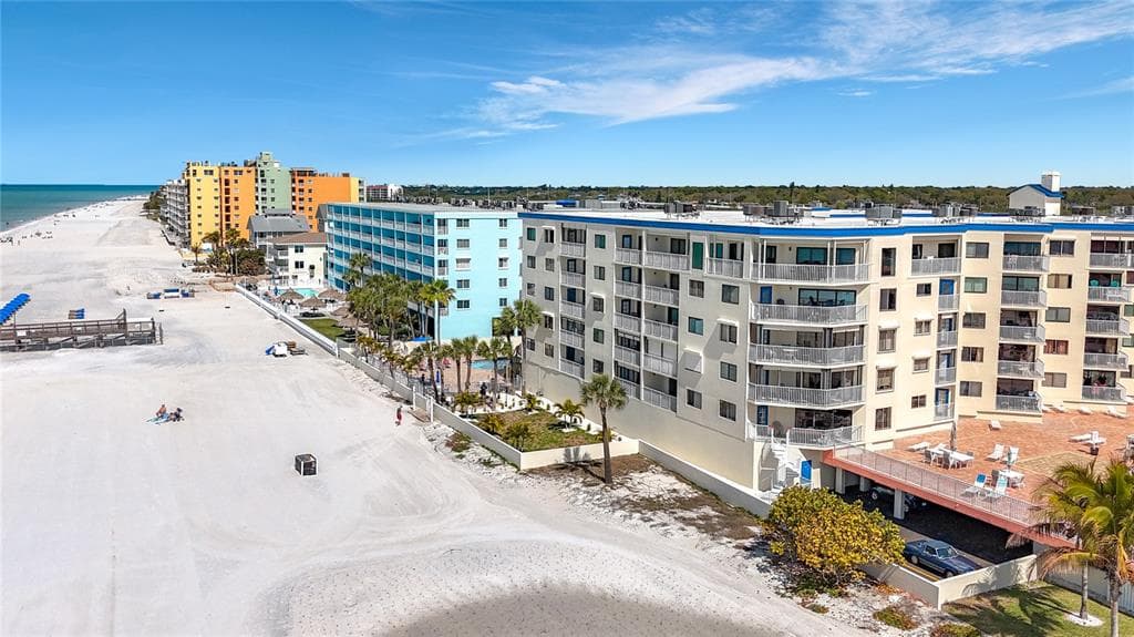 18450 GULF BOULEVARD 401 photo 19