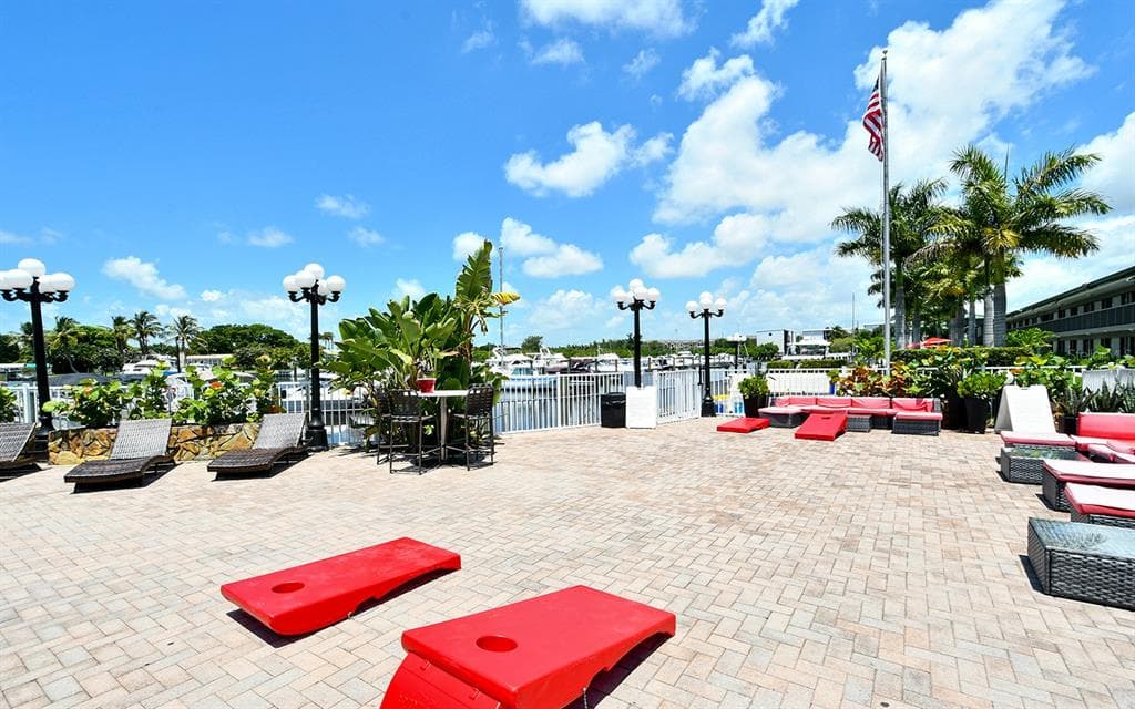 7150 N TAMIAMI TRAIL S-614 photo 18