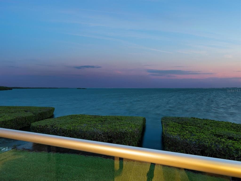 26 TIDY ISLAND BOULEVARD photo 4