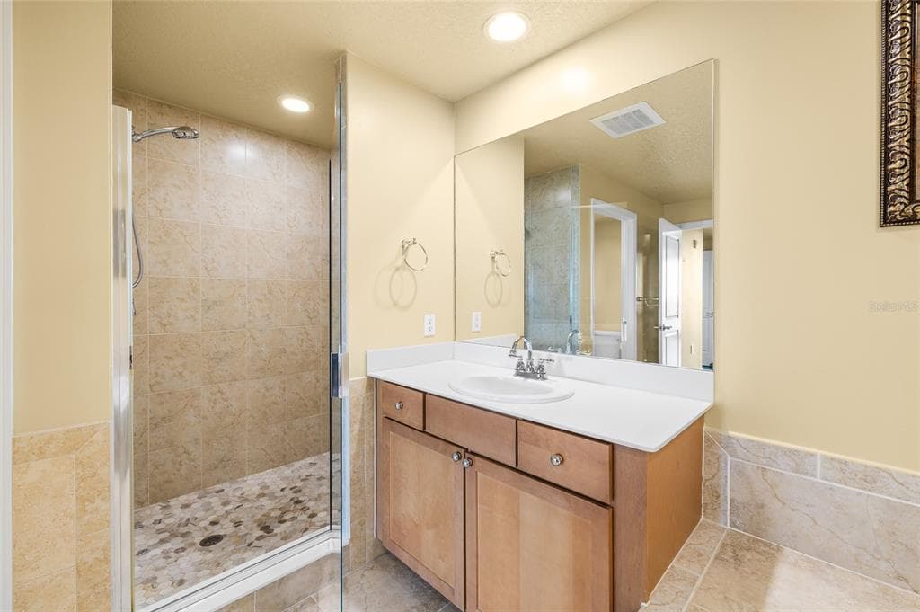 10851 MANGROVE CAY LANE NE 1112 photo 22