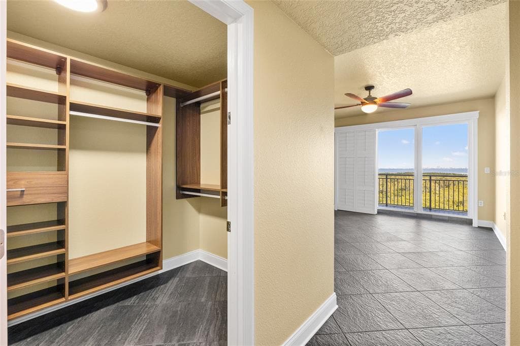 10851 MANGROVE CAY LANE NE 1112 photo 25