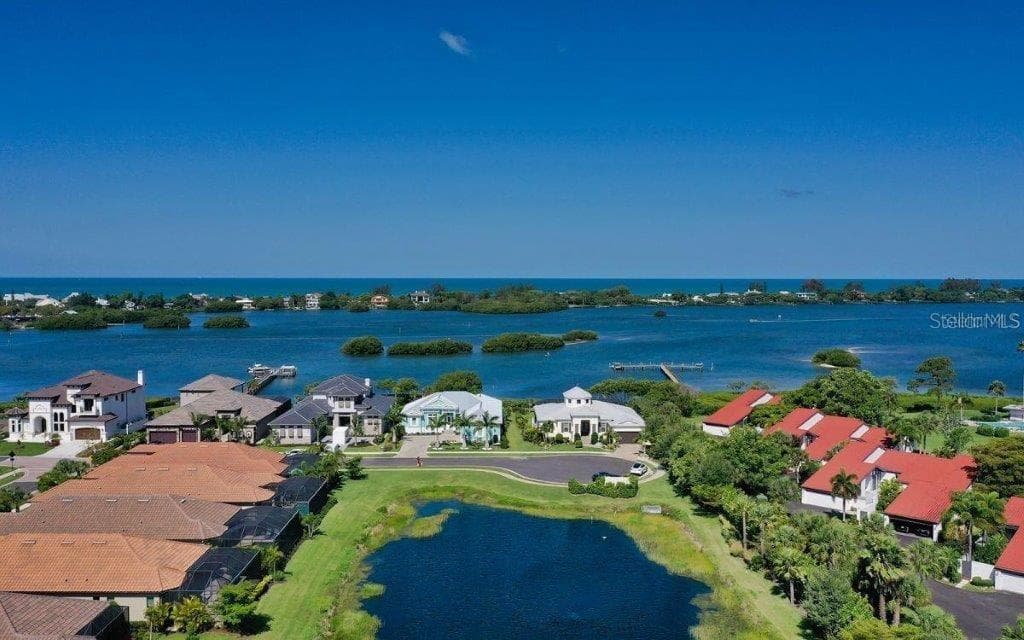 14401 MASTHEAD DRIVE photo 4