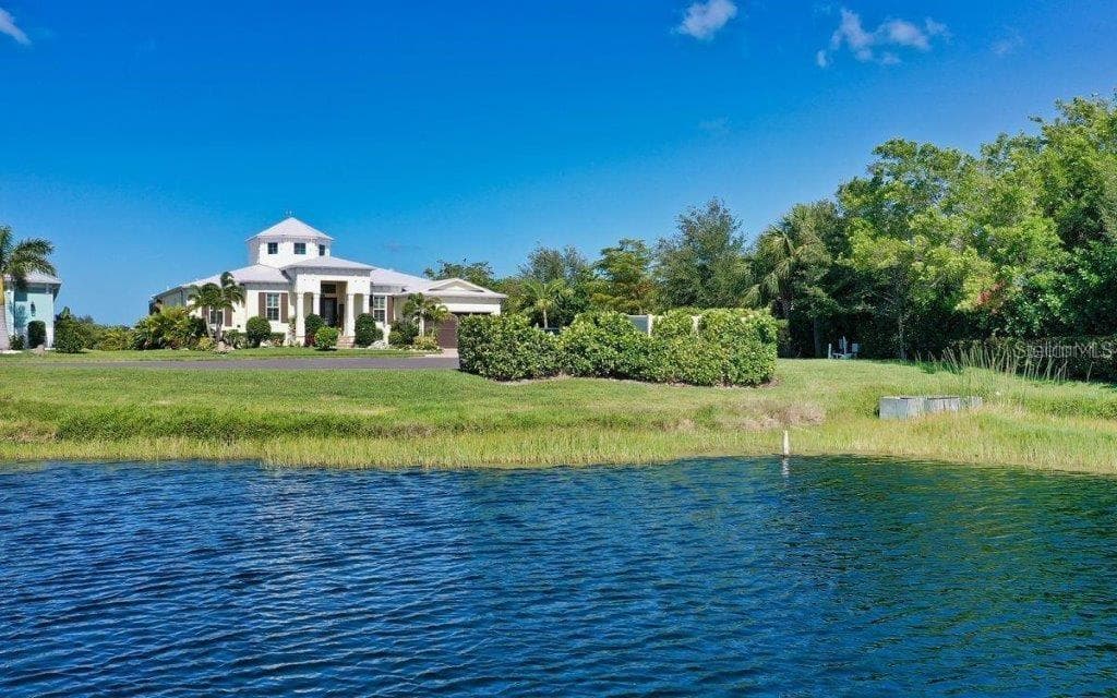 14401 MASTHEAD DRIVE photo 8