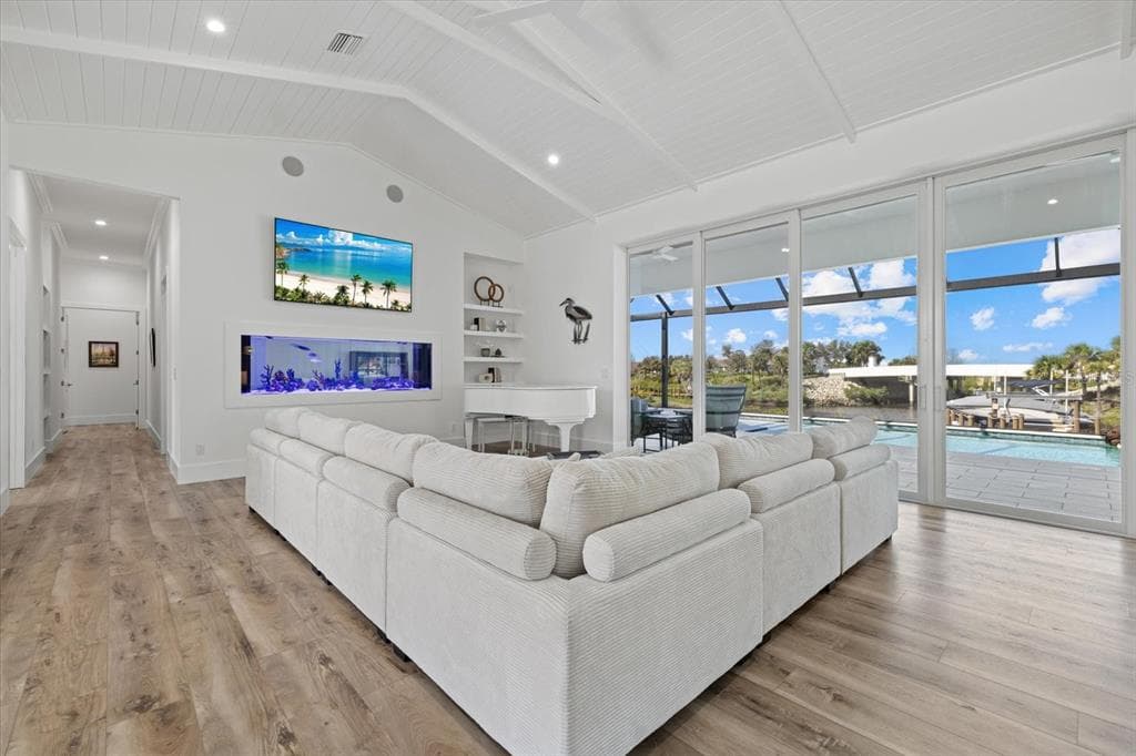 1831 RIO VISTA TERRACE 5