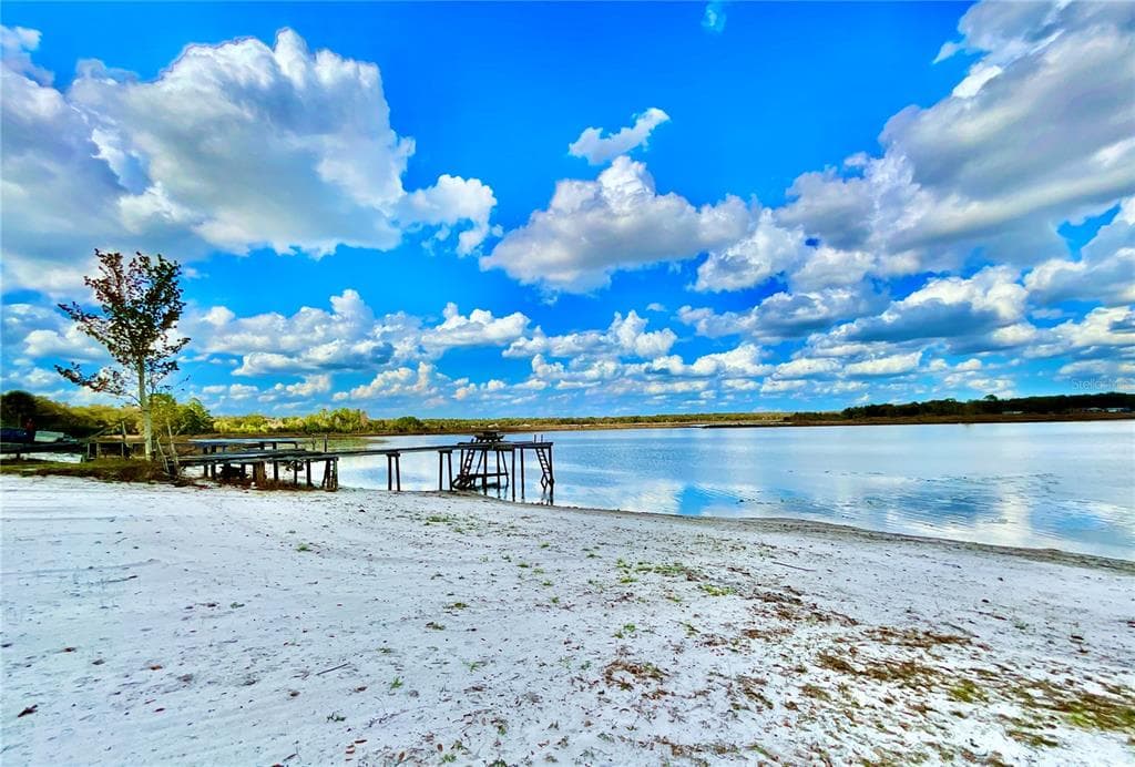 106 E SUNNYSIDE BEACH ROAD photo 2