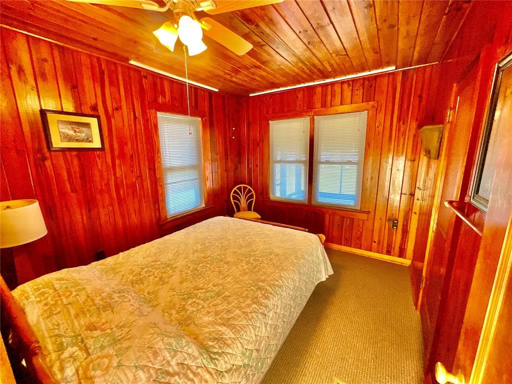 106 E SUNNYSIDE BEACH ROAD photo 15