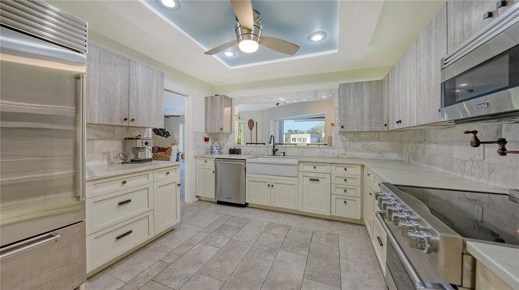 5500 MERRIMAC DRIVE photo 20