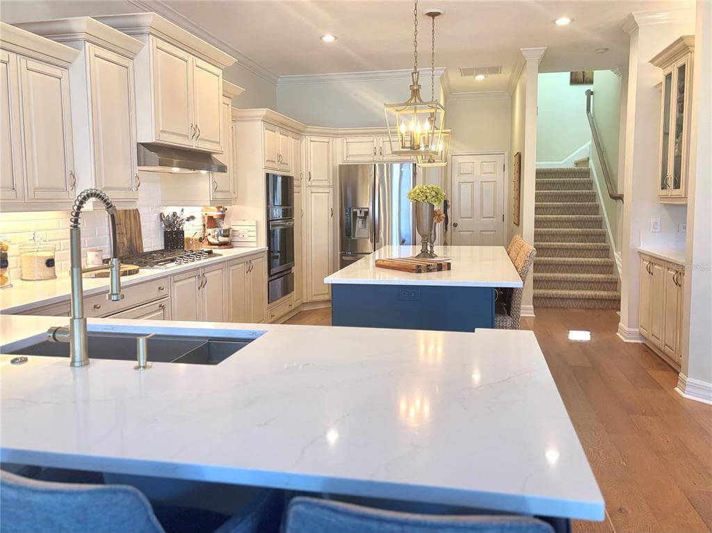 615 ISLEBAY DRIVE photo 17