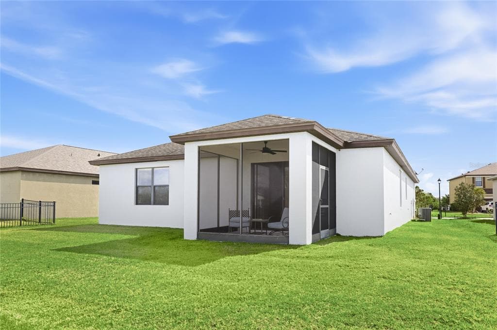 5539 107TH TERRACE E photo 24