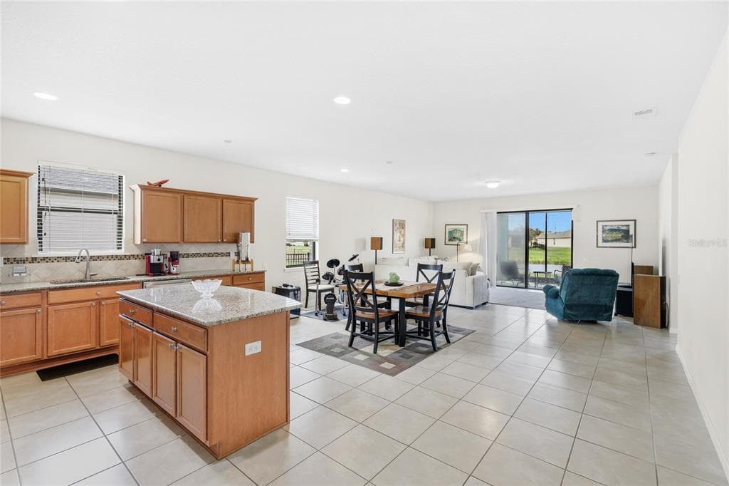 5539 107TH TERRACE E photo 4