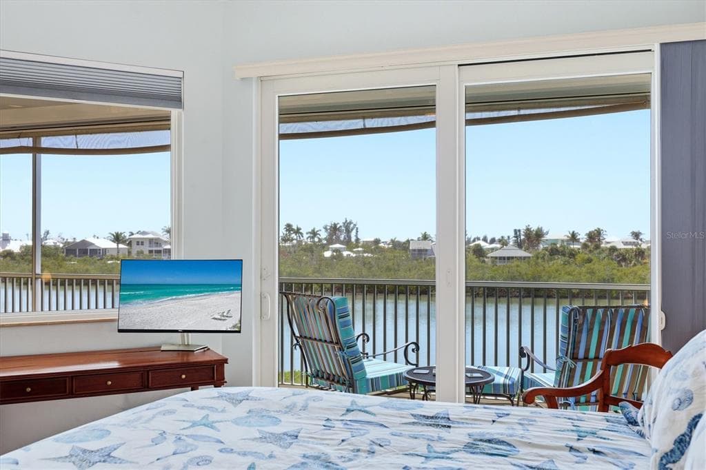 11160 HACIENDA DEL MAR BOULEVARD D-303 photo 22