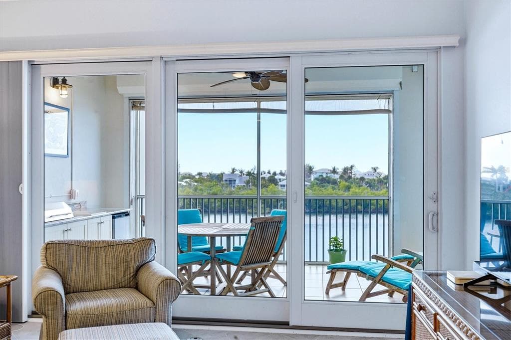 11160 HACIENDA DEL MAR BOULEVARD D-303 photo 9