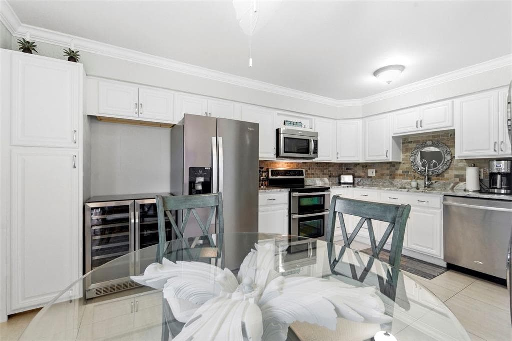 4911 COQUINA KEY DRIVE SE C photo 13