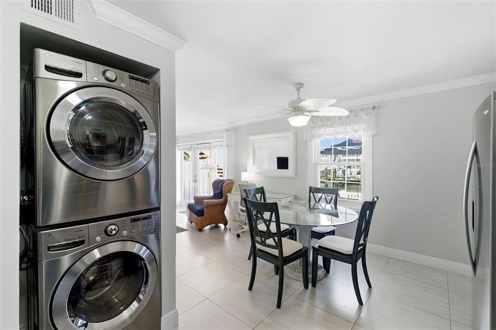 4911 COQUINA KEY DRIVE SE C photo 19