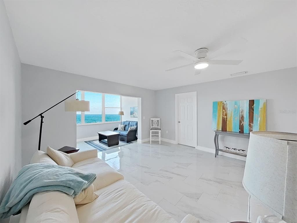 7 DUNOON PLACE Unit 104 photo 16