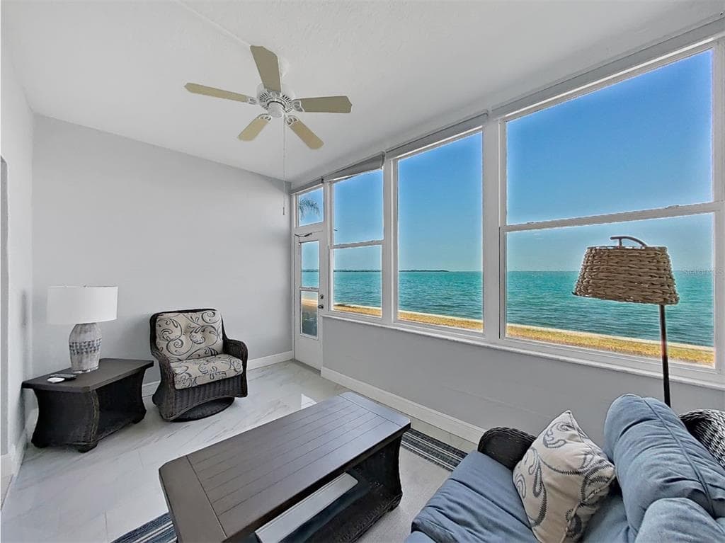 7 DUNOON PLACE Unit 104 photo 21