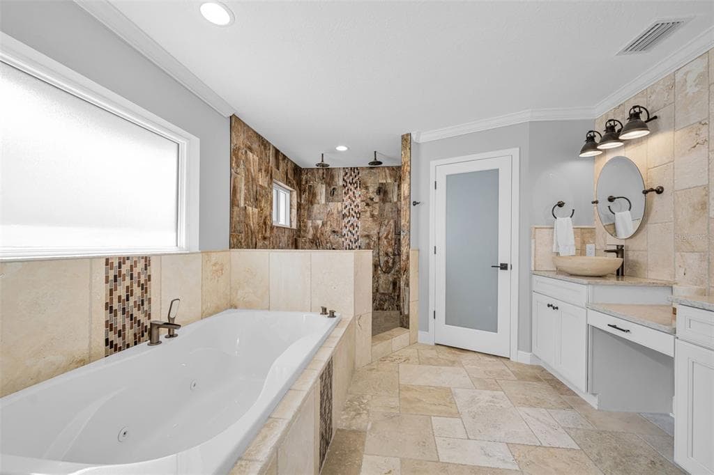 4976 GALLEON COURT photo 24