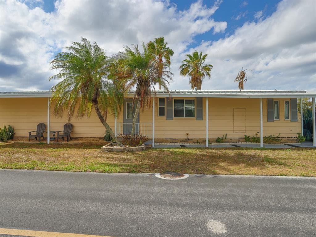 2055 S FLORAL AVENUE #238 1
