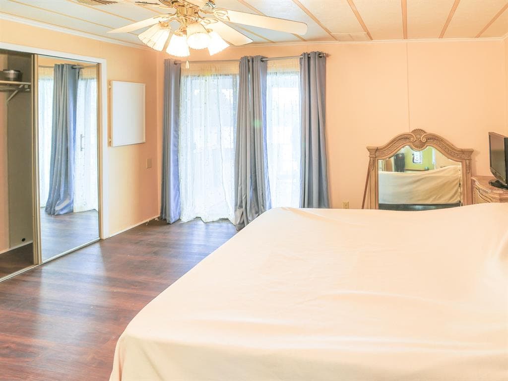 2055 S FLORAL AVENUE 238 photo 19