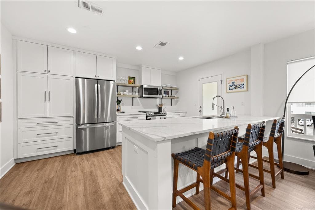 1140 S ORLANDO AVENUE F11 photo 8
