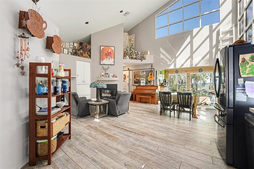 11130 SHORE DRIVE 5