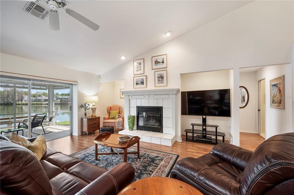 725 PENINSULAR DRIVE photo 7