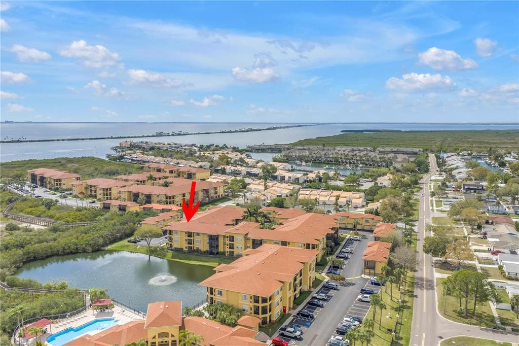 4333 BAYSIDE VILLAGE DRIVE 320 photo 1