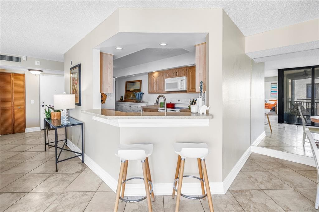 5825 PUERTA DEL SOL BOULEVARD S 464 photo 15