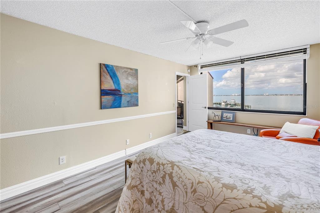 5825 PUERTA DEL SOL BOULEVARD S 464 photo 11