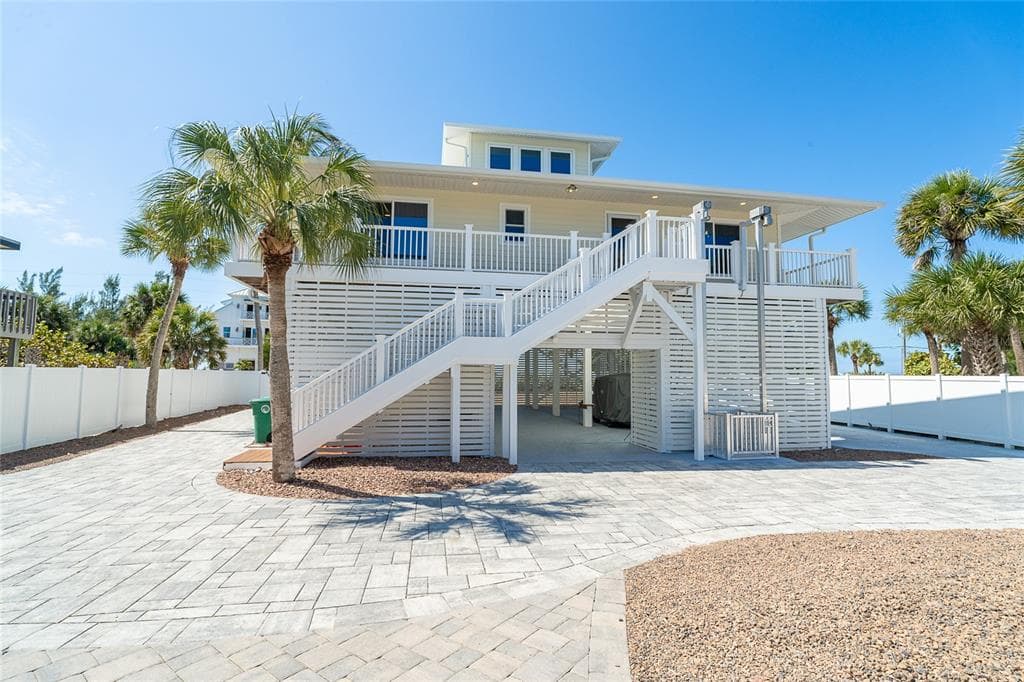 230 N GULF BOULEVARD photo 14