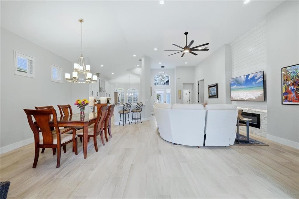 6514 OAKLAND HILLS DRIVE photo 13