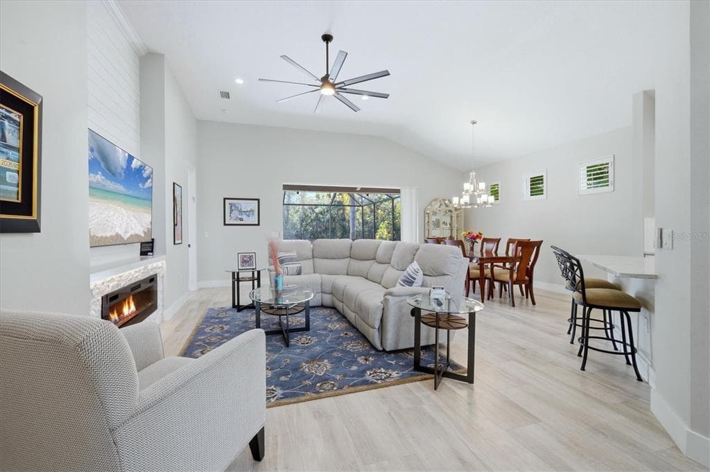 6514 OAKLAND HILLS DRIVE photo 8