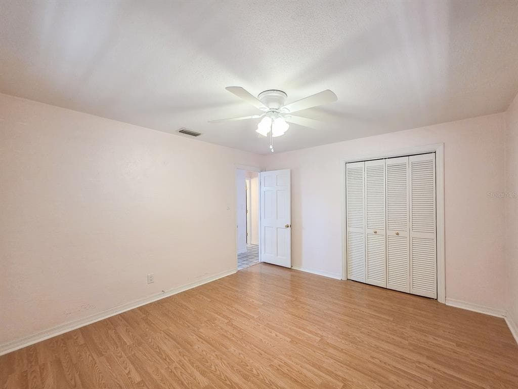 304 PALM CIRCLE photo 23