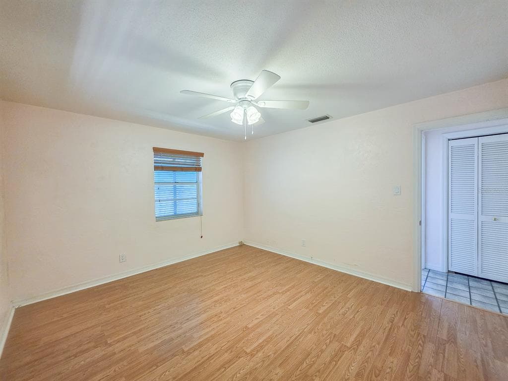 304 PALM CIRCLE photo 22