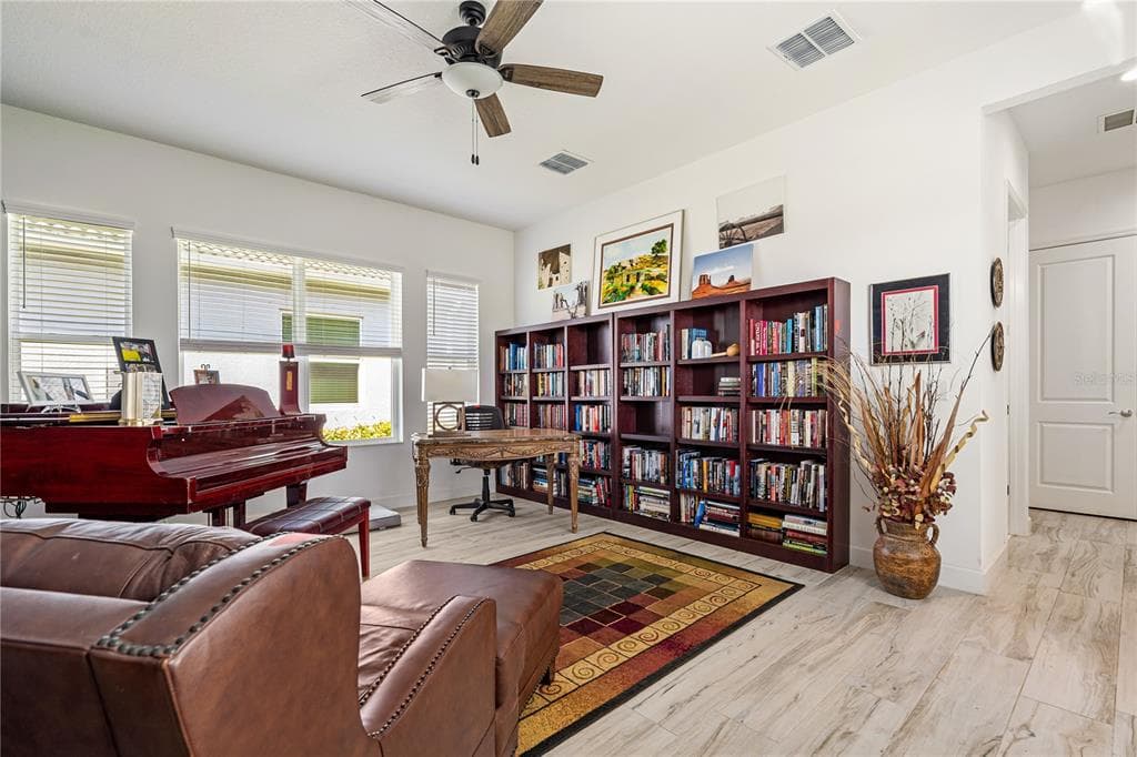 4924 PAMPLONA COURT photo 20
