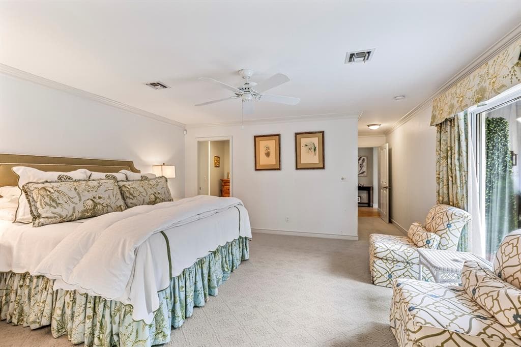 252 WATERWAYS AVENUE photo 15