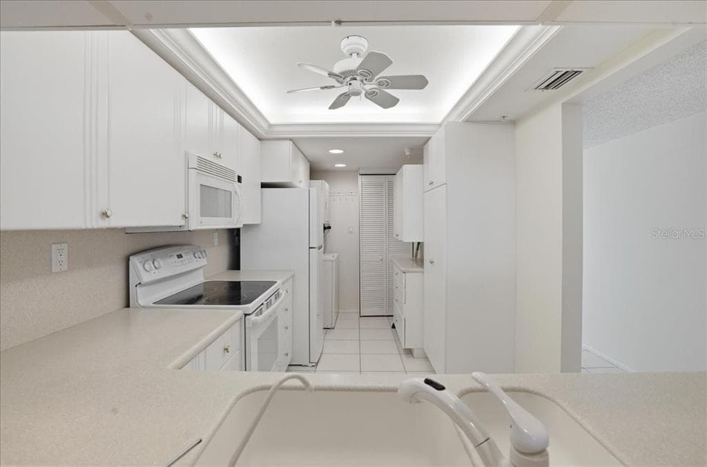 840 THE ESPLANADE N 206 photo 6