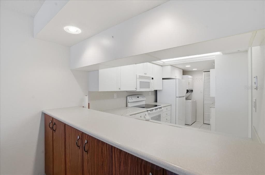 840 THE ESPLANADE N 206 photo 13