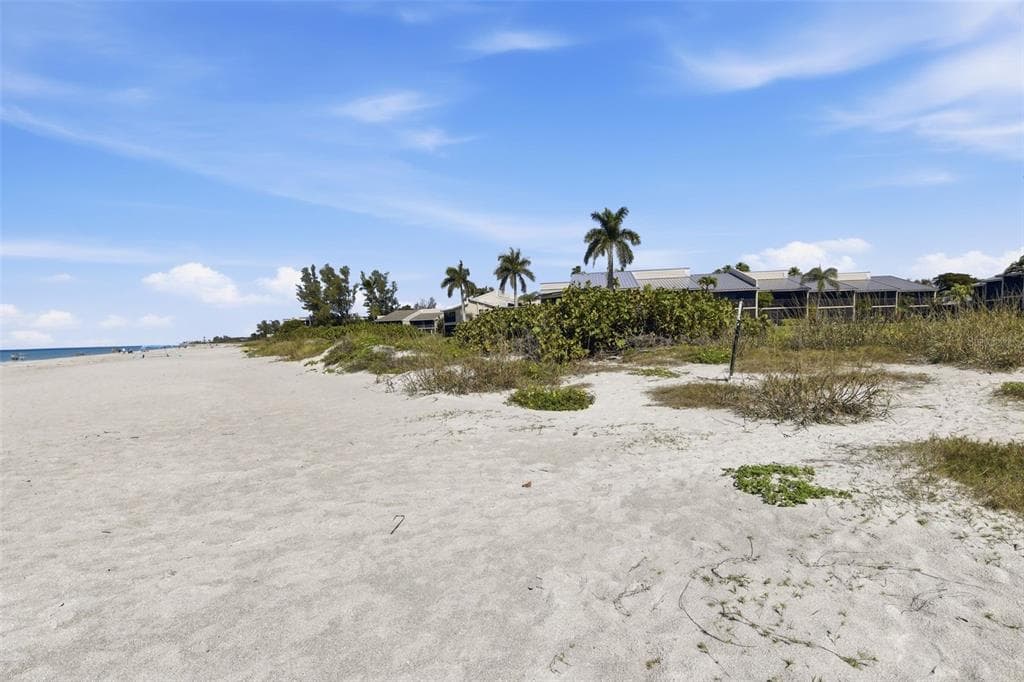 5655 GULF OF MEXICO DRIVE D107 photo 1