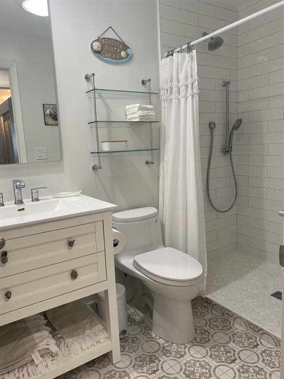 814 PARADISE WAY photo 21