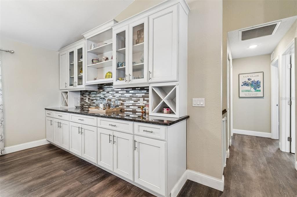 9901 BAY DRIVE photo 12