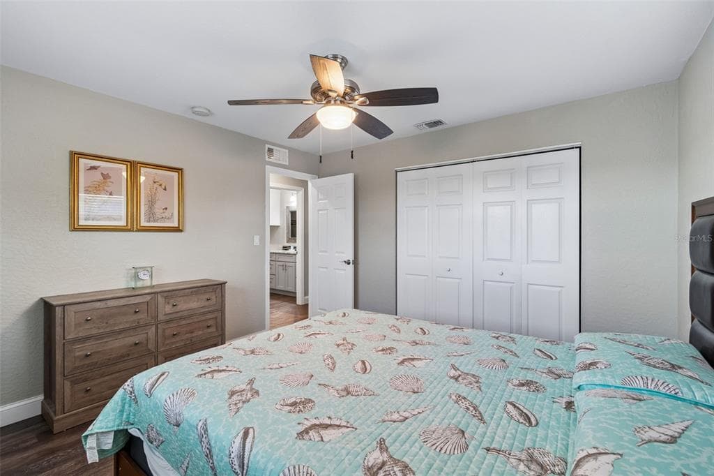 9901 BAY DRIVE photo 25