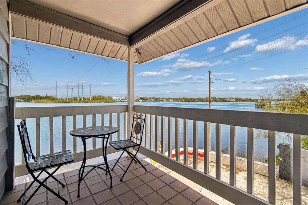 9901 BAY DRIVE photo 21