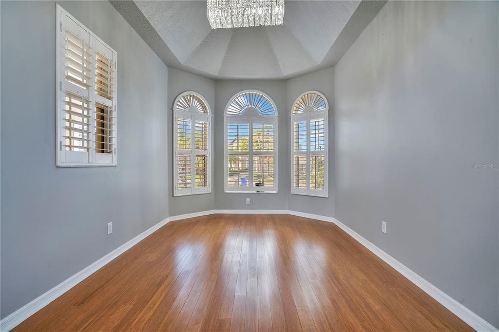934 SYMPHONY ISLES BOULEVARD photo 18