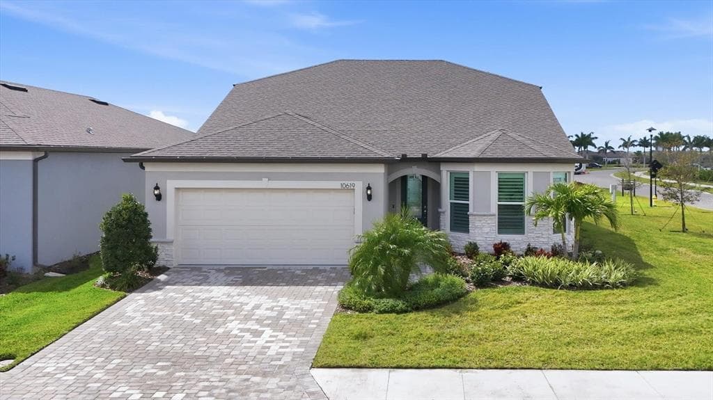10619 SEA PINES PLACE photo 2