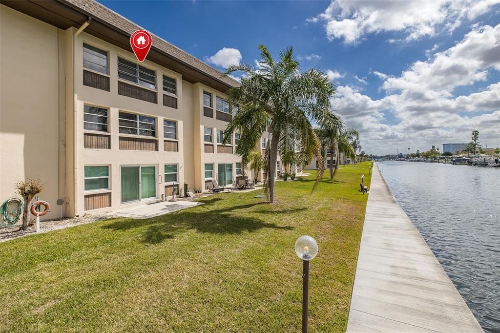 4660 MARINE PARKWAY 303 photo 9
