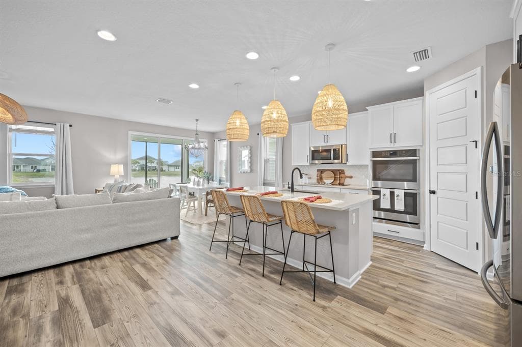 41 LOS LAGOS BOULEVARD photo 12