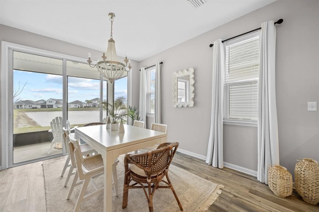 41 LOS LAGOS BOULEVARD photo 20