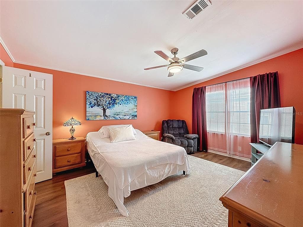 81 STRAPHMORE DRIVE photo 14